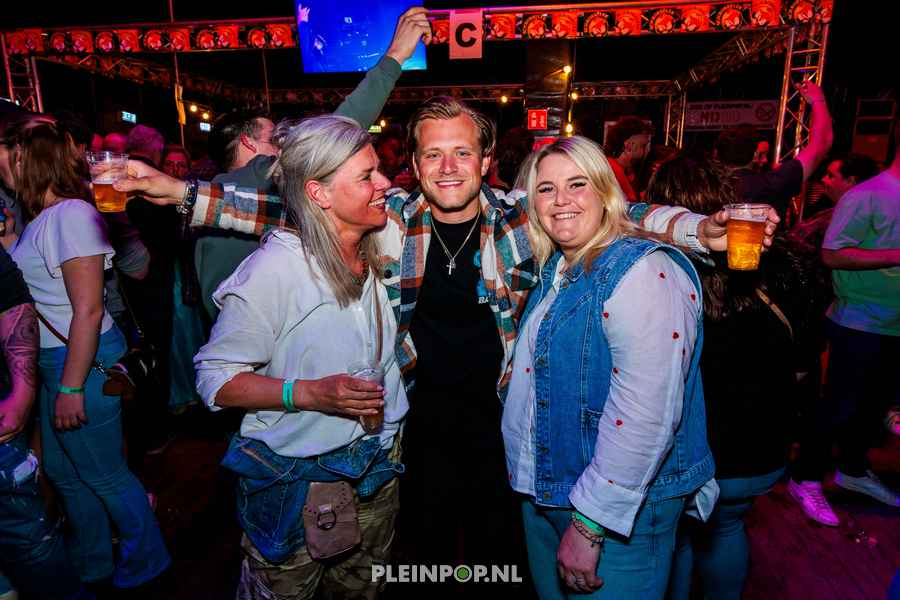 Publiek Bewerkt    (23)